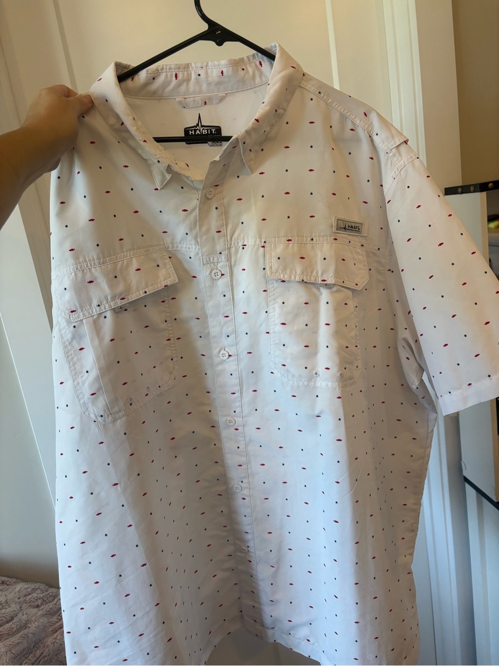 Habitat White Short-Sleeve Button-Down Shirt with Red fish and blue star Print